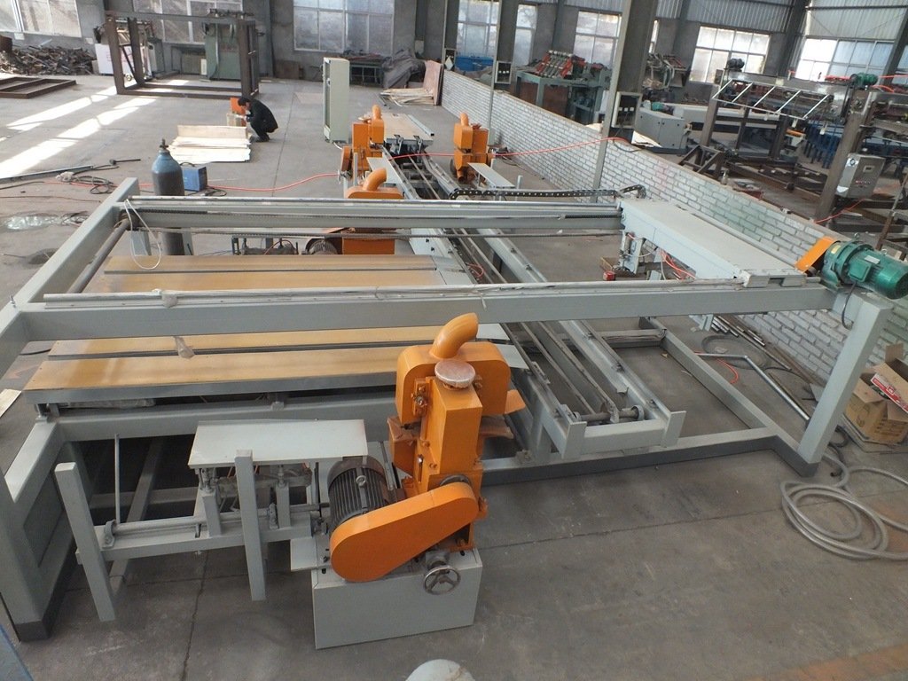 Double Edge Vertical and Horizontal Trimming Saw for Plywood