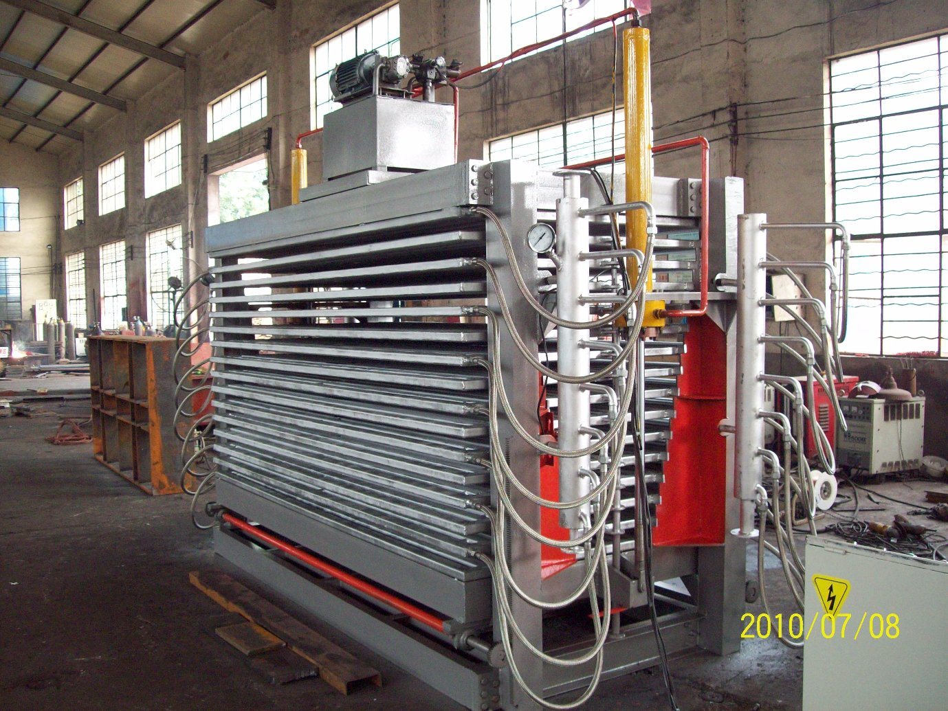 The Plywood Core Veneer Breathing Dryer Machine